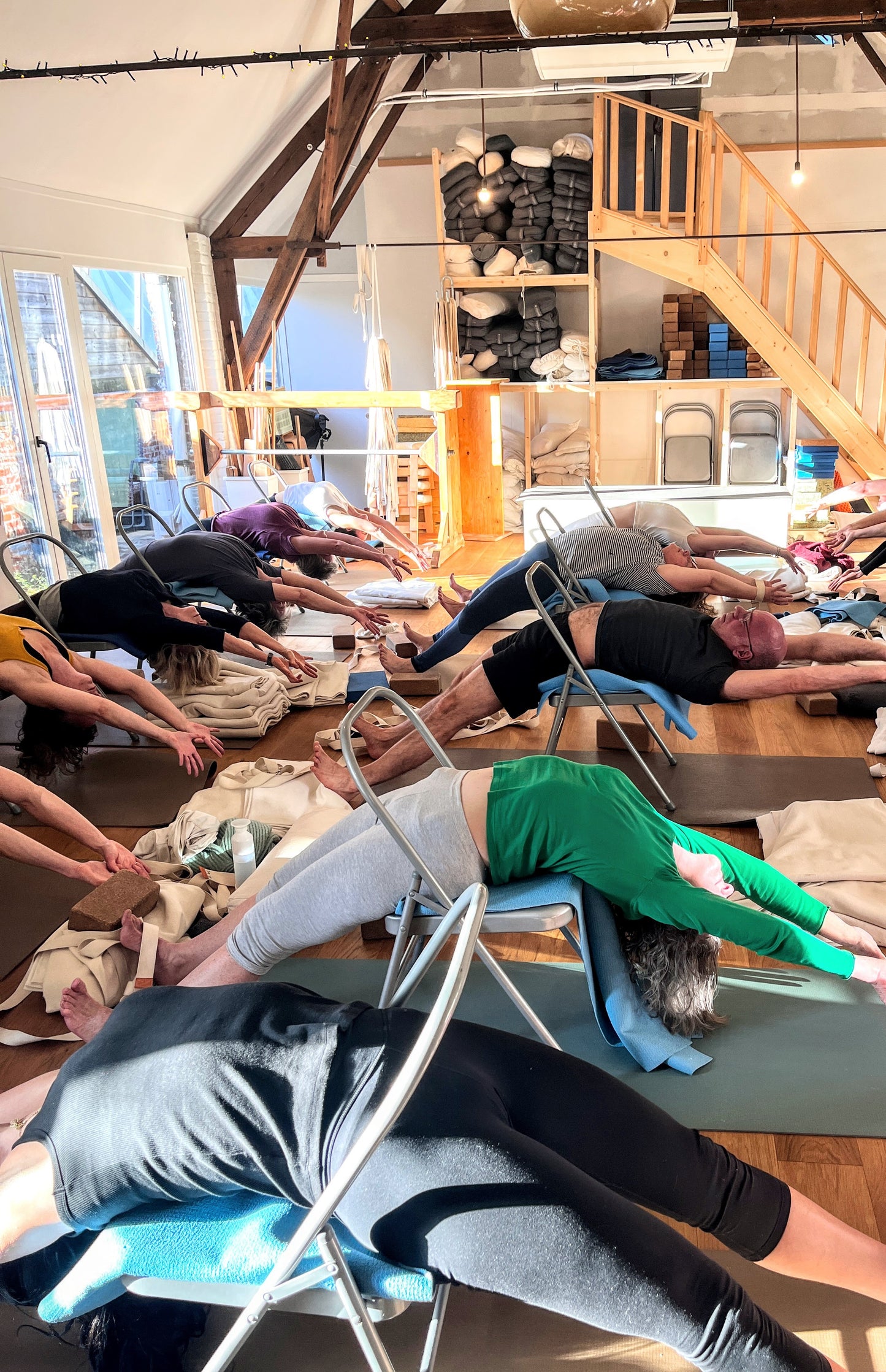 VRIJDAG 2 JANUARI 2026 NIEUWJAARSWORKSHOP All levels  IYENGAR YOGA met Eva